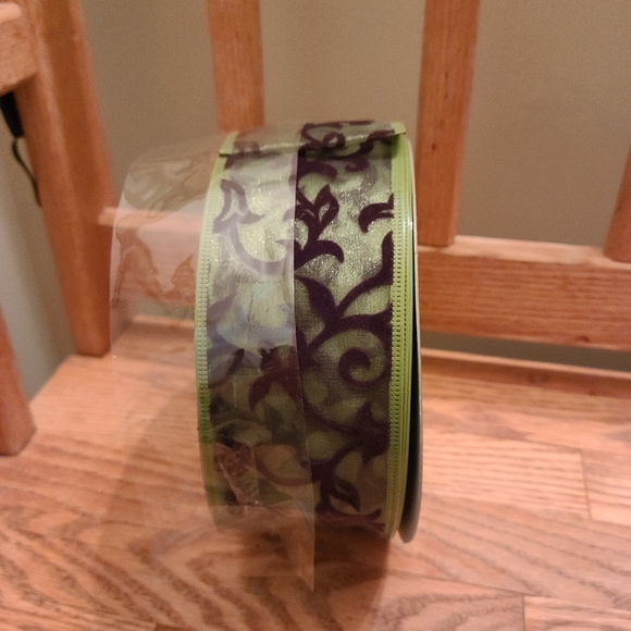 Holiday ribbon - Picture 4 of 6